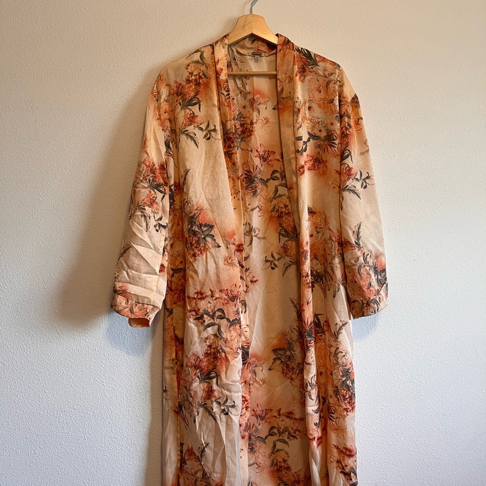 Splendid Floral Kimono Robe - Cream and Orange
